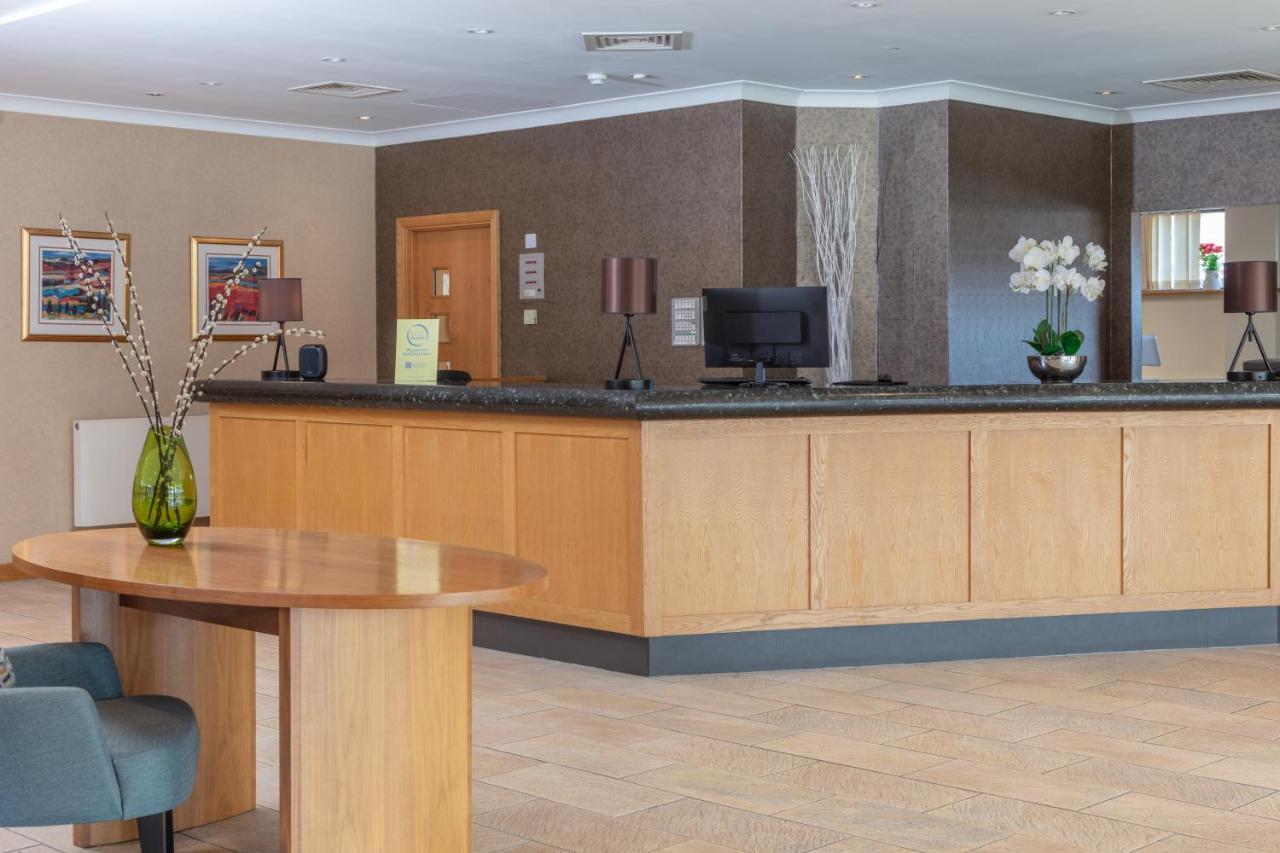 Hampshire Court Hotel & Spa Basingstoke Zewnętrze zdjęcie