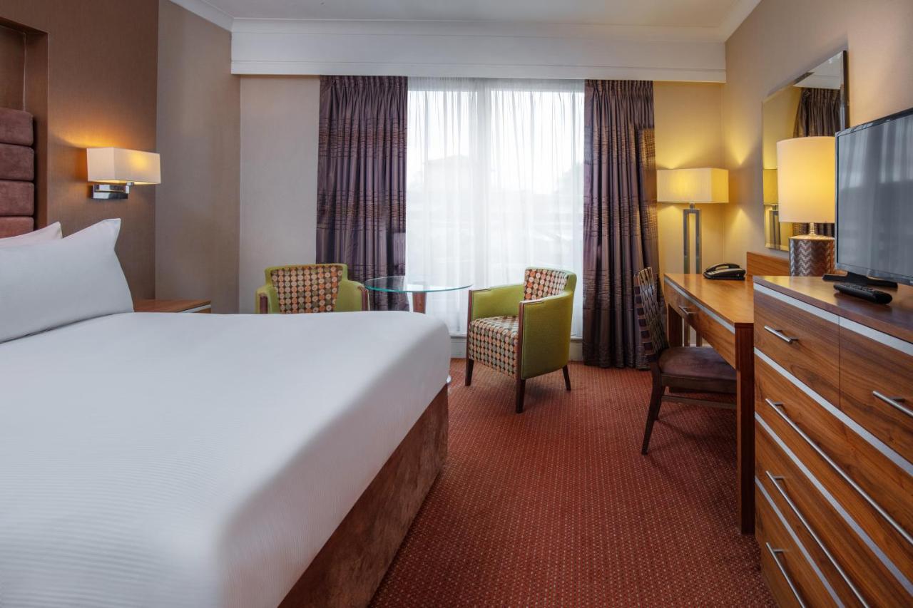 Hampshire Court Hotel & Spa Basingstoke Zewnętrze zdjęcie