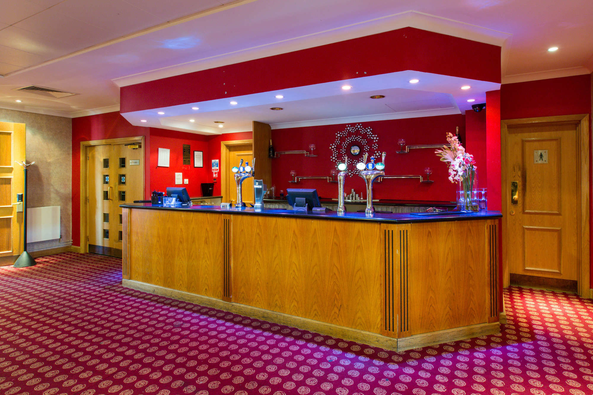 Hampshire Court Hotel & Spa Basingstoke Zewnętrze zdjęcie
