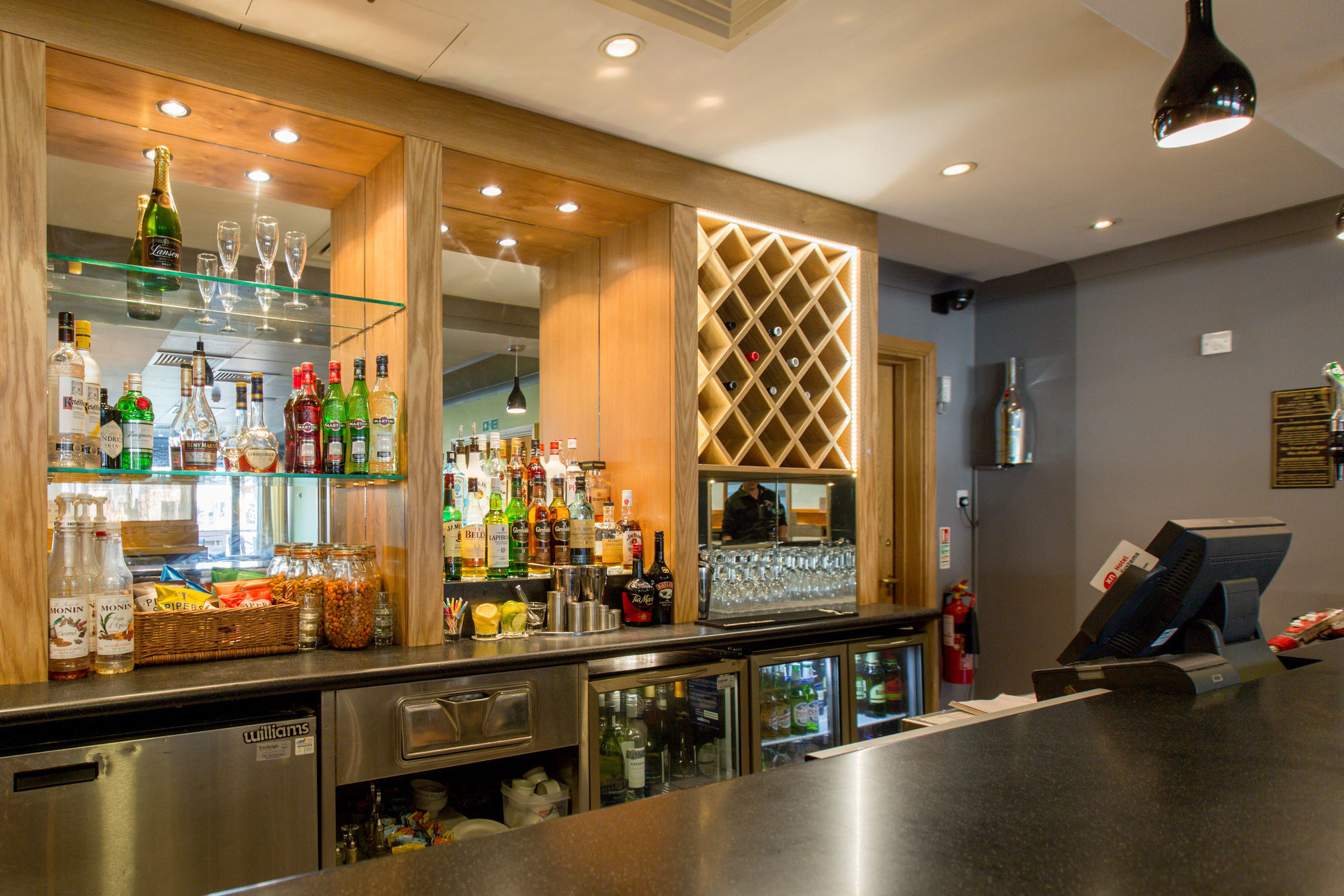 Hampshire Court Hotel & Spa Basingstoke Zewnętrze zdjęcie